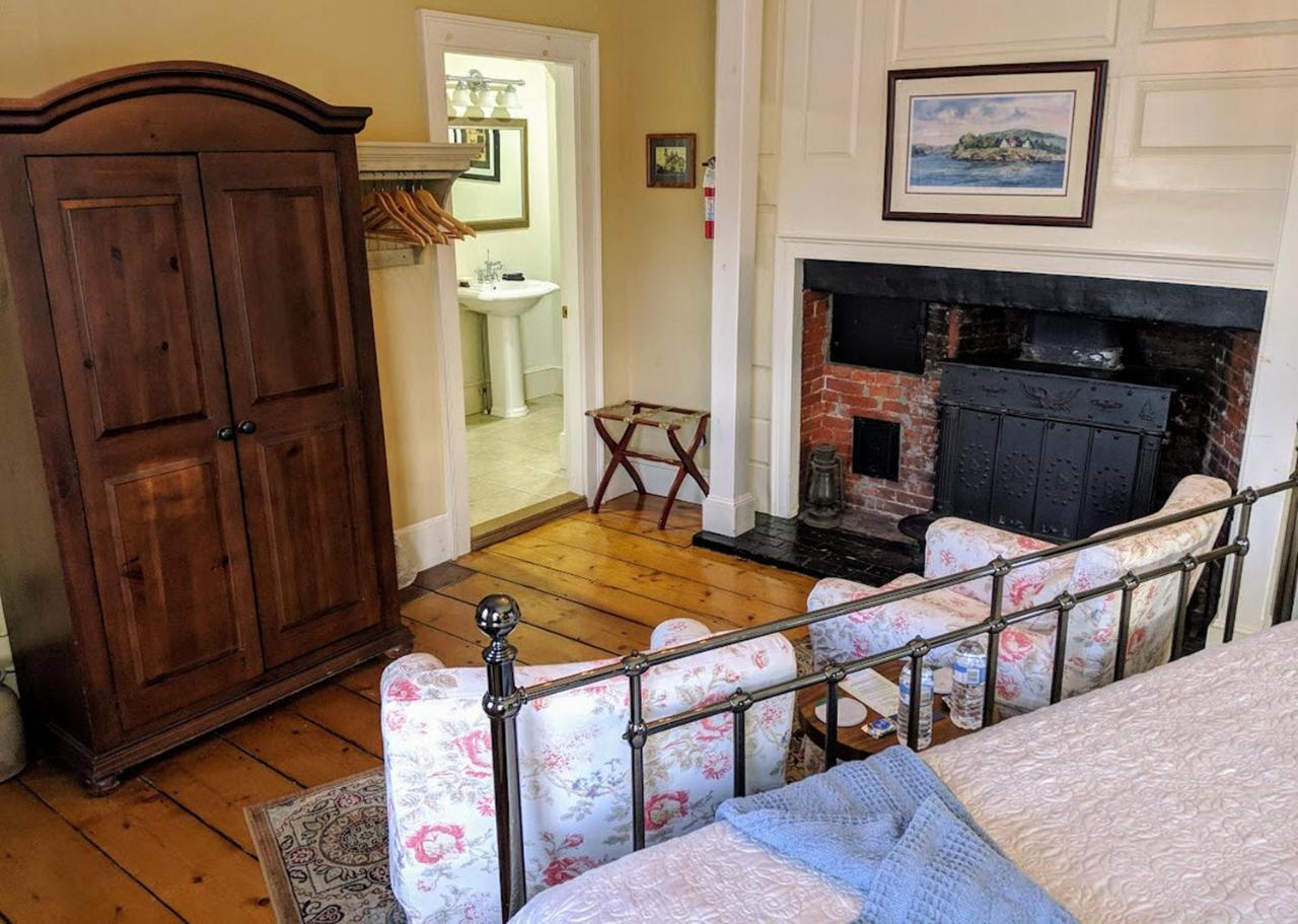 Elms Of Camden Bed & Breakfast Ngoại thất bức ảnh